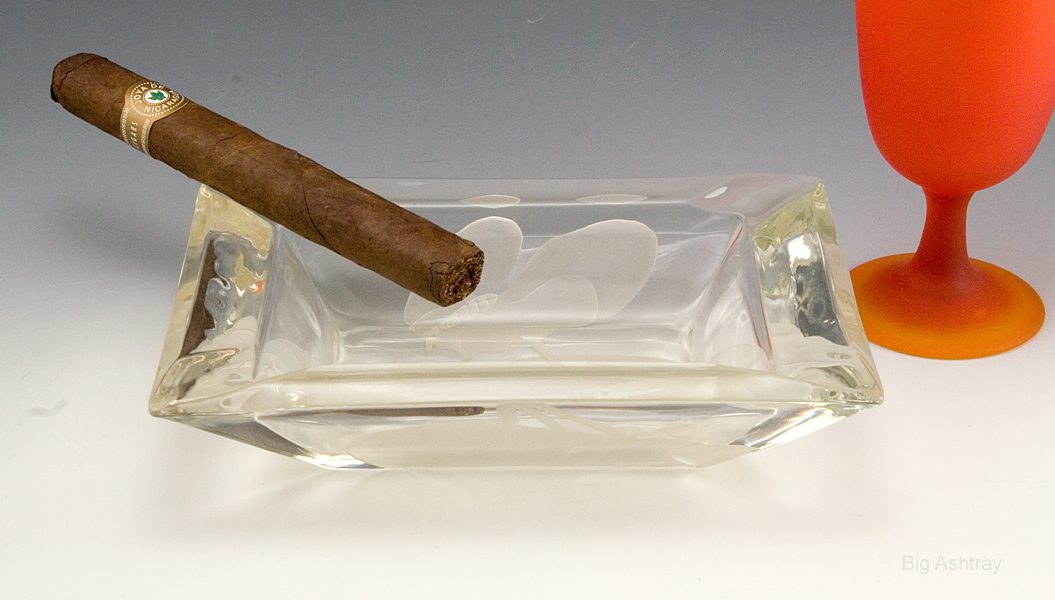 Art Deco Ashtray in Georgia O'Keefe Style - Image 4