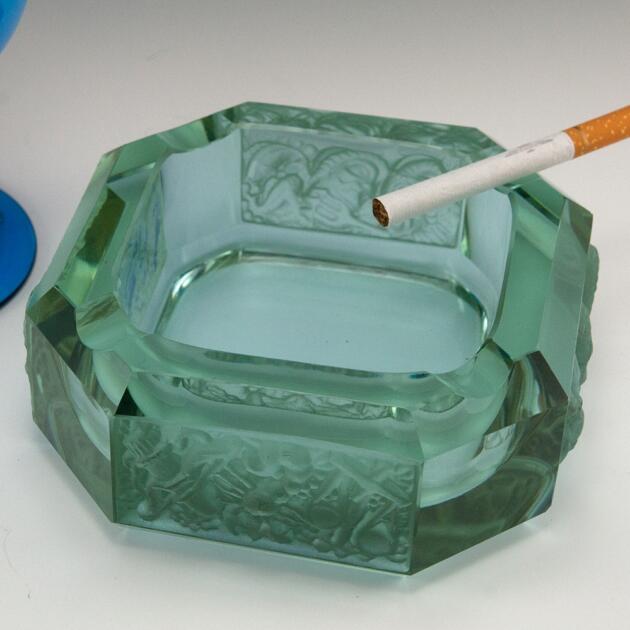 Bohemian Art Deco Alexandrite Carved Crystal Ashtray
