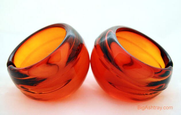Ball Ashtray Set in Persimmon by Viking Art Glass