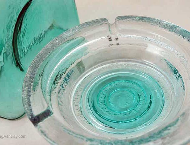 Blenko Art Glass Ashtray with 1970s sticker