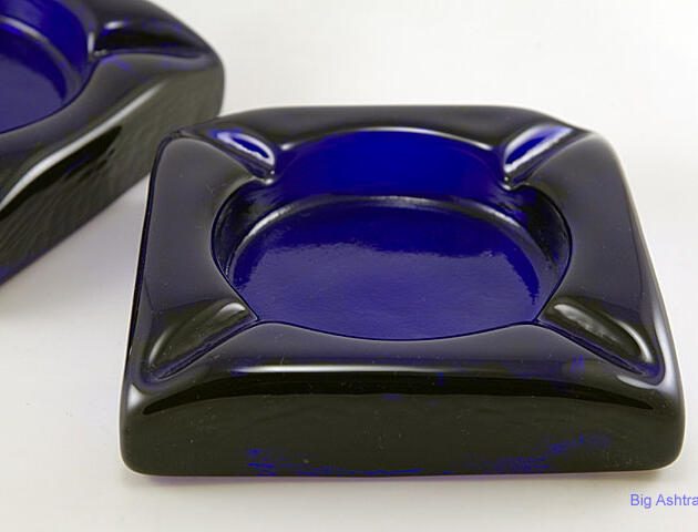 Blenko Handmade Art Glass Cobalt Blue Ashtray Set