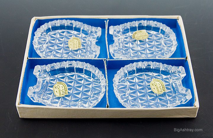 Bohemian Crystal Card Game Lucky Horseshoe Ashtrays - Image 3