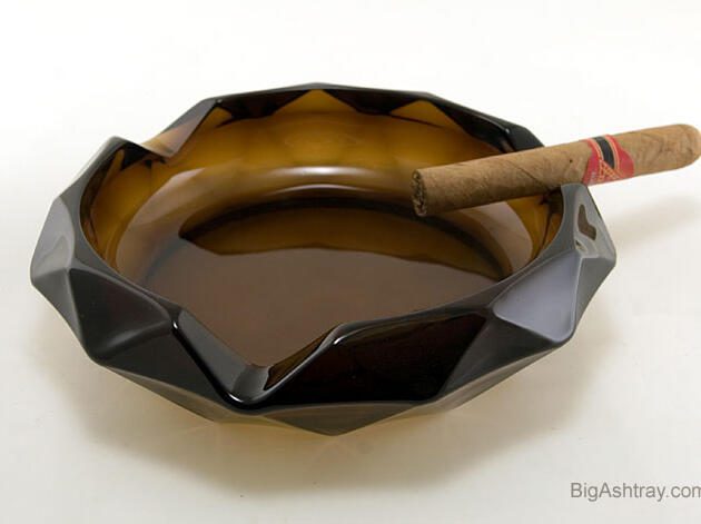 Chestnut Brown Diamond Cut Vintage Cigar Ashtray