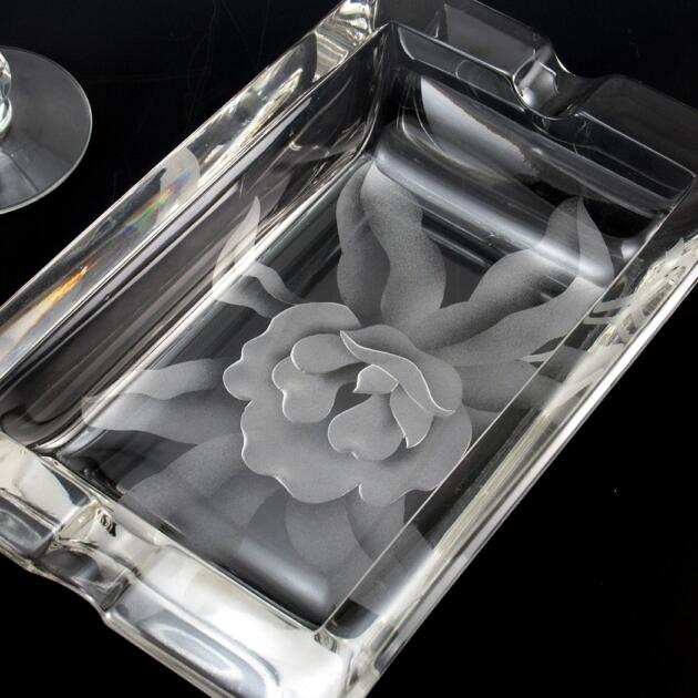 Art Deco Ashtray Crystal with Acid Etch Iris Georgia-O'Keeffe Style