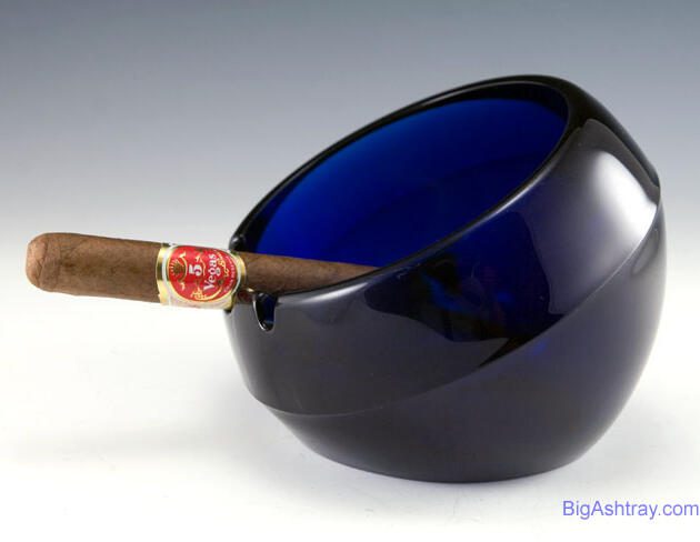 Cobalt Blue Retro Mod Viking Ball Ashtray
