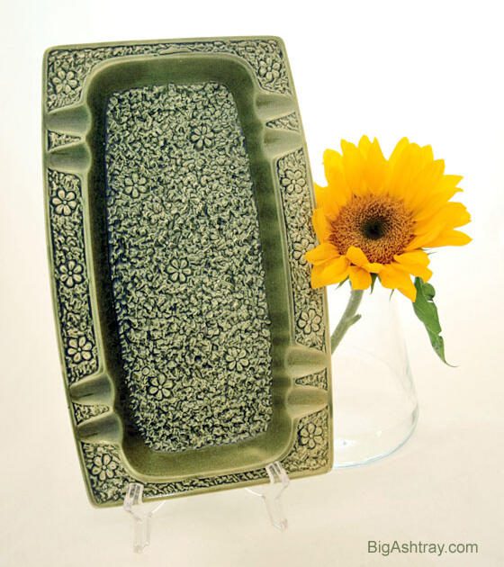 Daisies in the Grass Garden Ashtray