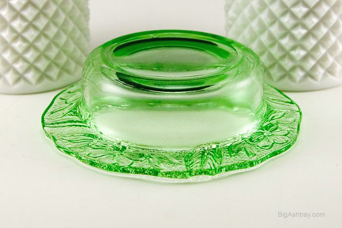 Depression Glass Vaseline Dogwood Pattern Ashtray - Image 3