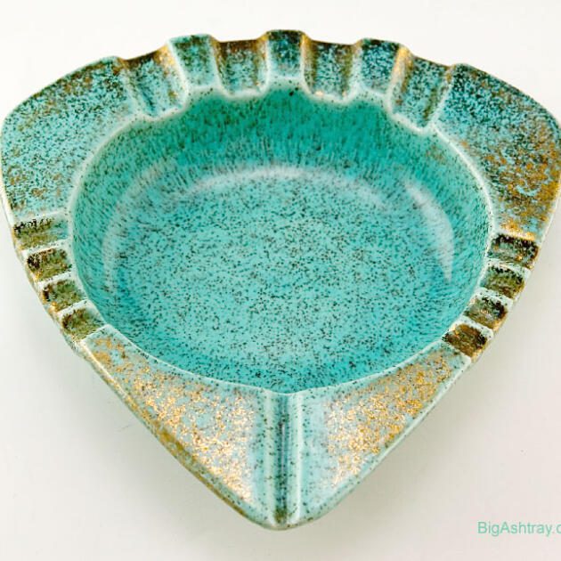 Eames Styling Retro Tri-Corner Ashtray
