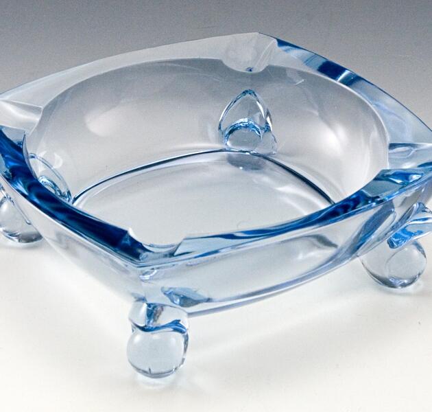 Mid-Century Elegant Blue Crystal Ashtray