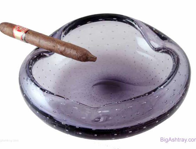 Erickson Glass Lavender Controlled Bubble Cigar Ashtray