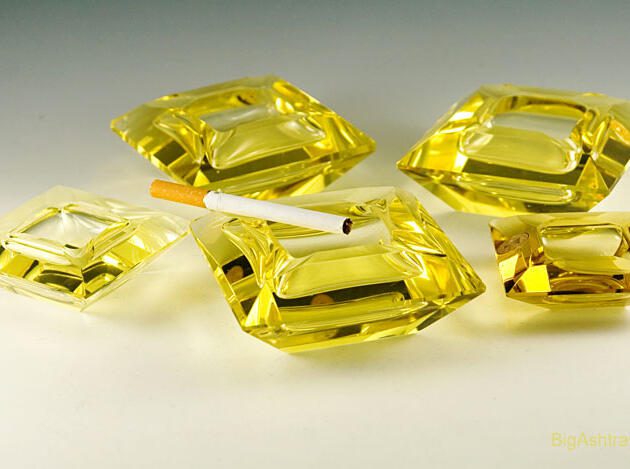 Exceptional Rare Set of 5 Cut Crystal Art Deco Period Jewel Ashtrays