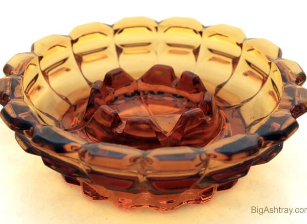 Fenton Art Glass Valencia Deep Ashtray
