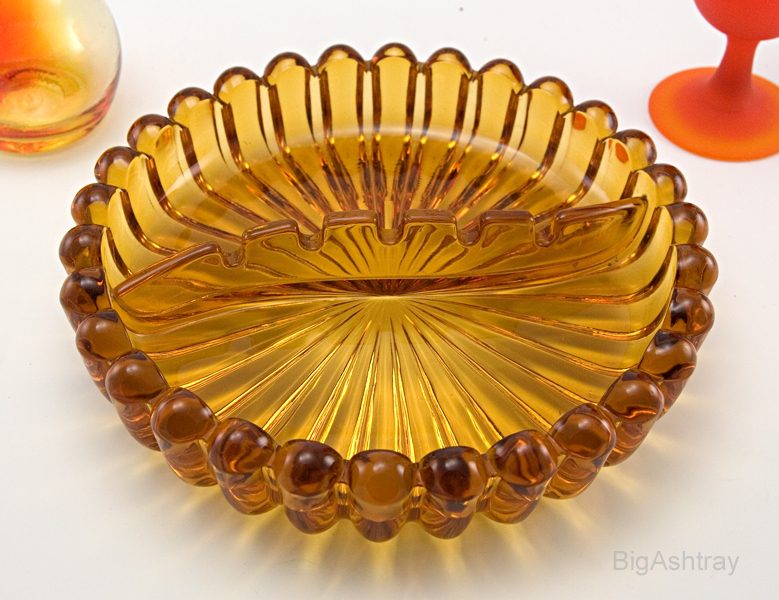 Big Viking Hybrid Golden Amber Party Ashtray - Image 3