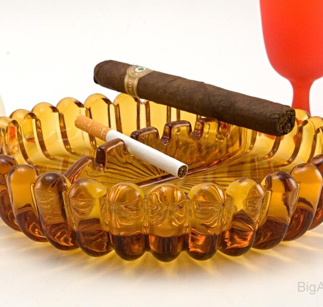 Big Viking Hybrid Golden Amber Party Ashtray