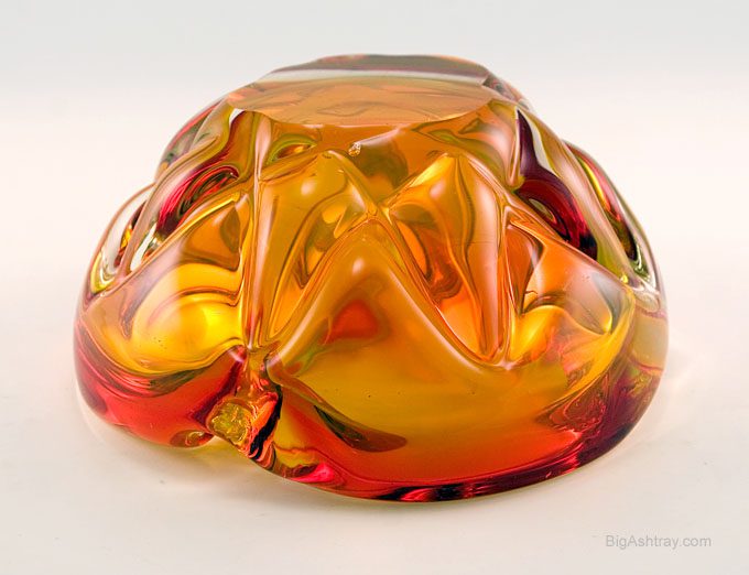 Hand-Made Crystal Persimmon Ash Bowl - Image 3