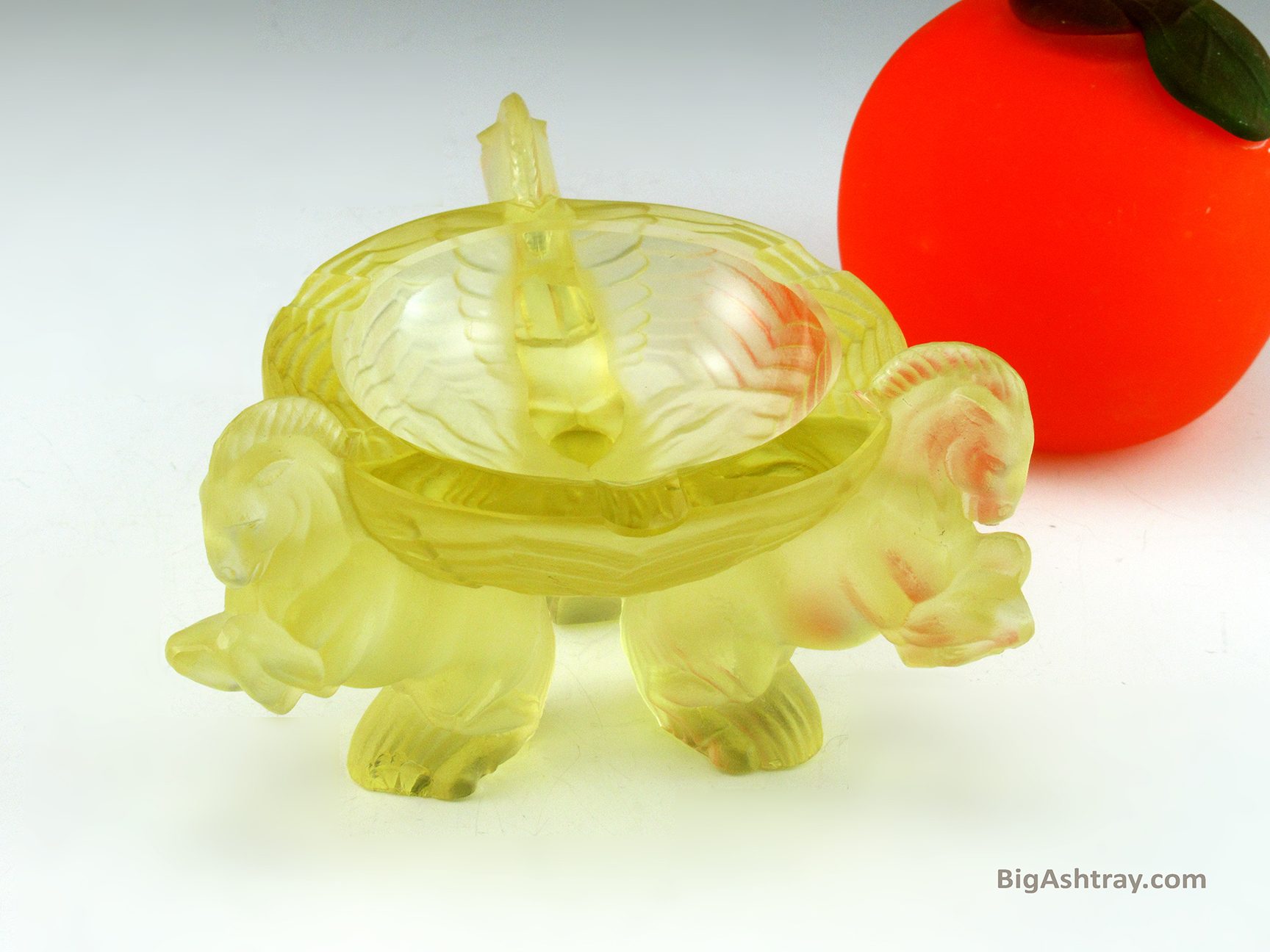 Heinrich Hoffman Art Glass Horses Smoking Ashtray - Image 4