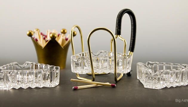 Heisey Ridgeleigh Caddy Set with Three Crystal Palm Size Ashtrays