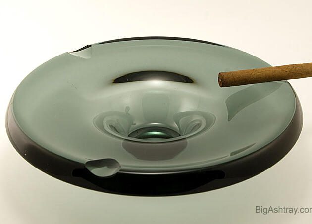 High Quality Crystal Cigar Lounge Ashtray Weighs 11 lbs