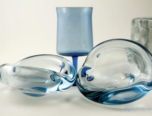 Holmegaard Sapphire Clam Shell Set 1950s Modernist