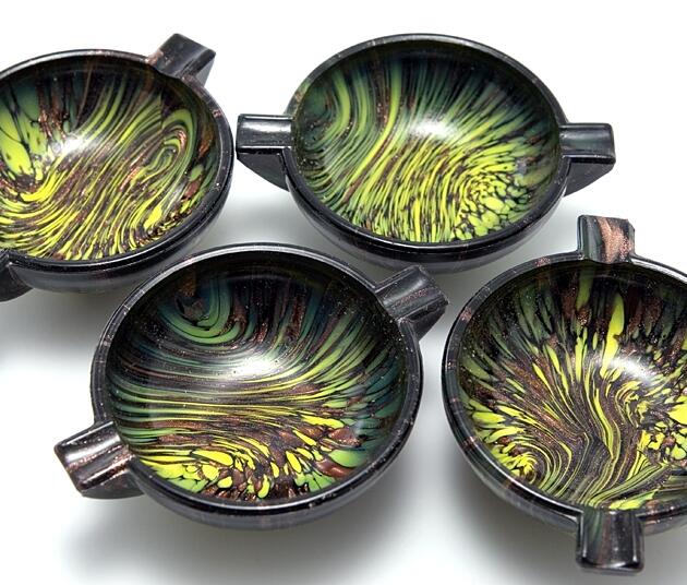 Set of 4 Mid-Century Italian Glass Ashtrays