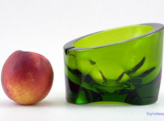 Large Vintage Modernist Ashtray by Viking Art Glass