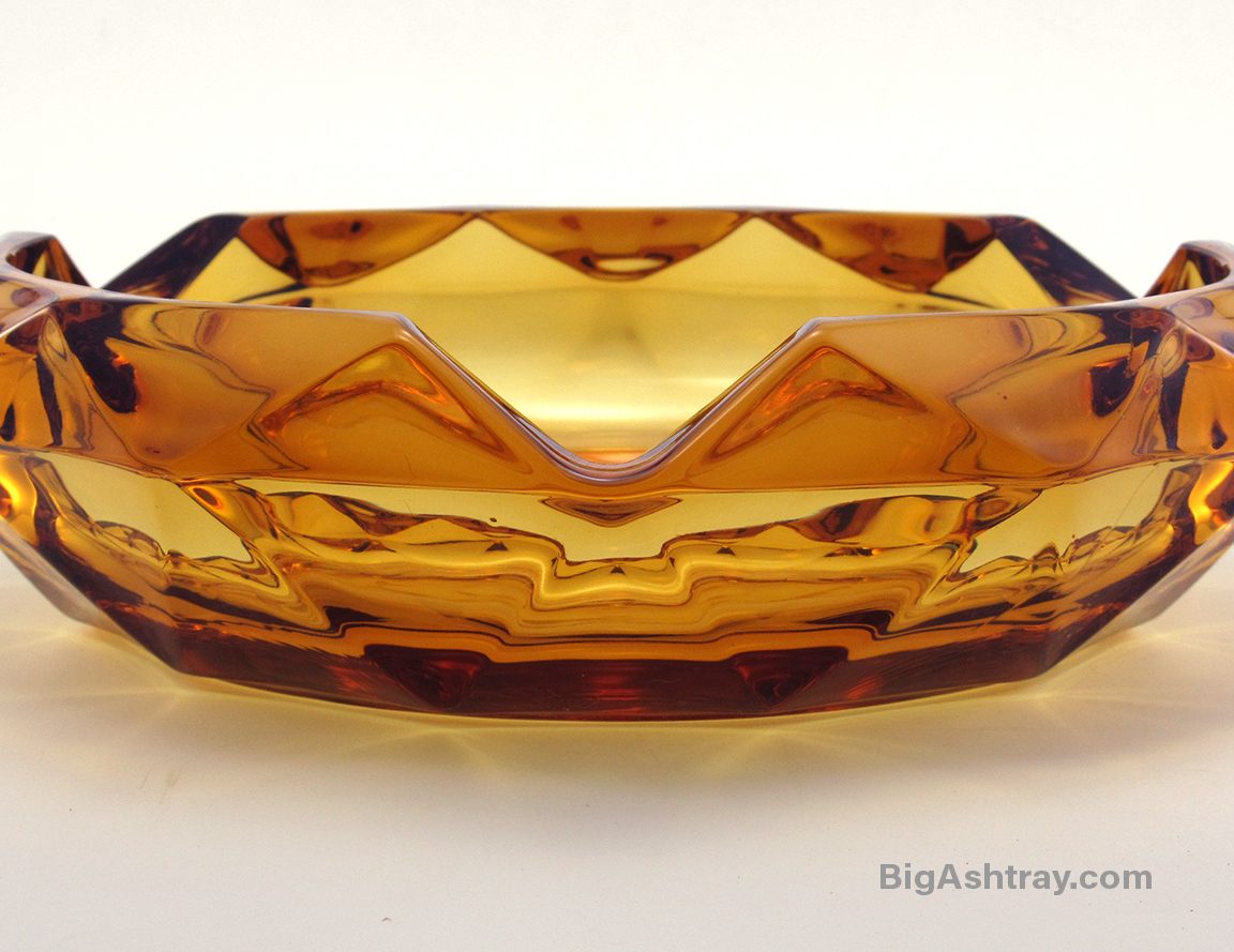 Large Cigar Ashtray Vintage Amber Glass by Viking USA - Image 3
