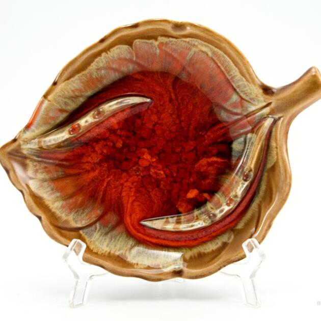 Leaf Ashtray Retro Hippie Pottery