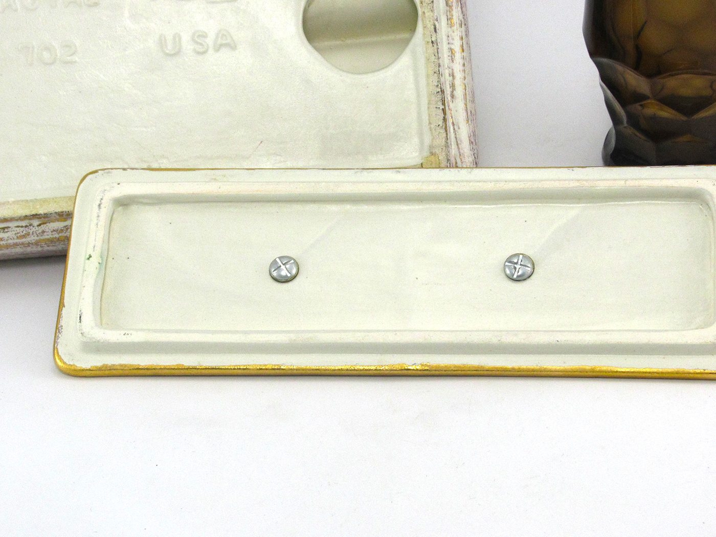Ashtray & Stash Box in Retro Gold Tweed Vintage XLT - Image 6