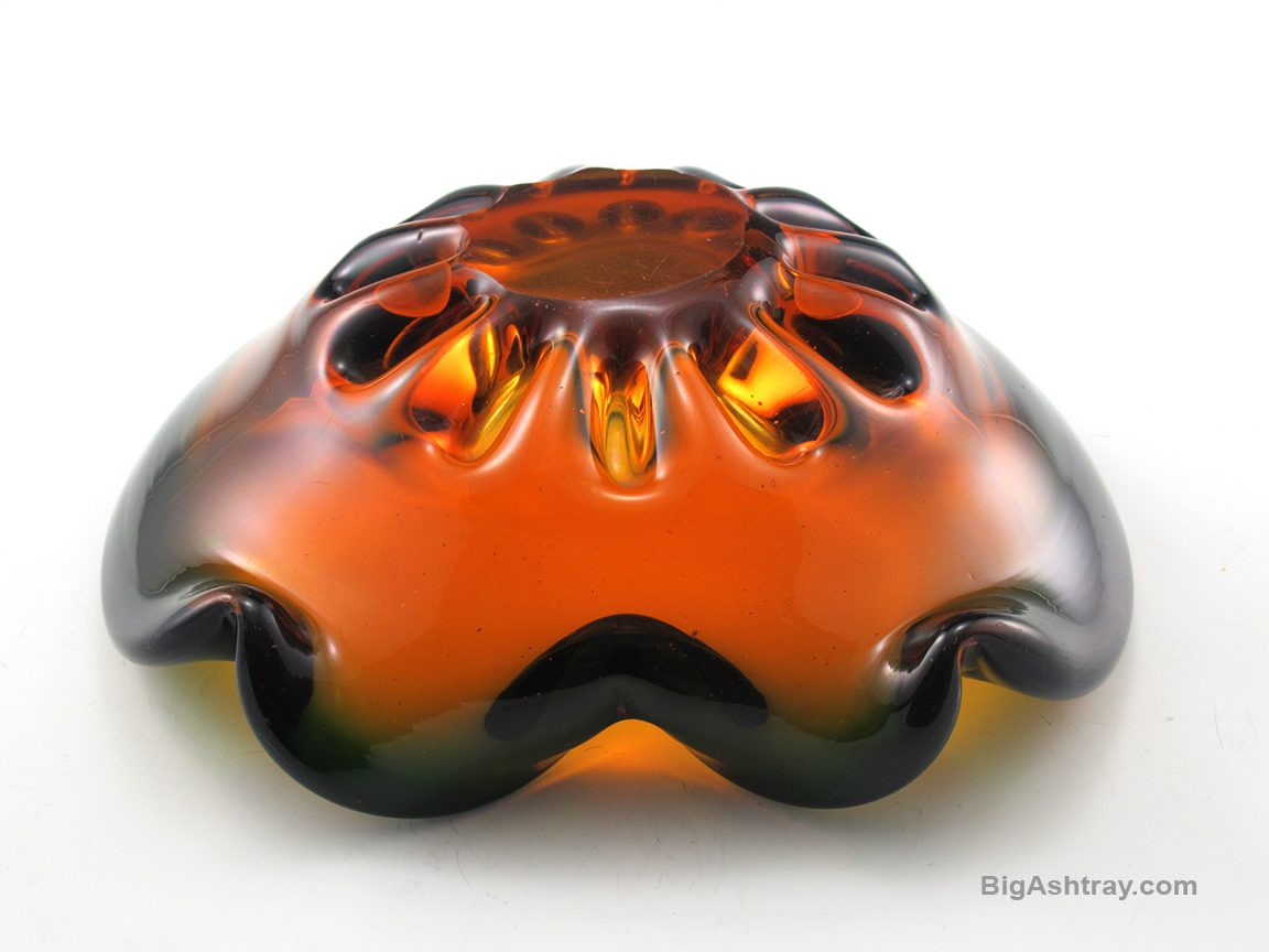 Mid-Century Seguso Flavio Poli Art Glass Ashtray Bowl In Classic Colors - Image 4