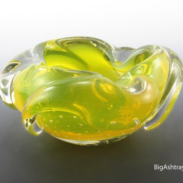 Modernist Czech Glass Ashtray by Skrdlovice 1950s - 1960s