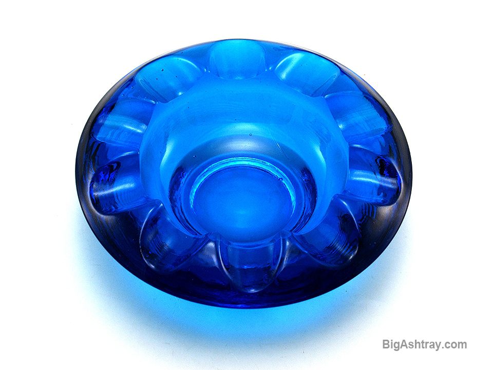 Adolph Matura High Design Ashtray in Blue - Image 3