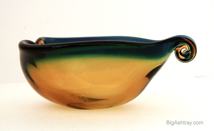 Murano Art Glass 1950s Cigar Bowl - Image 3