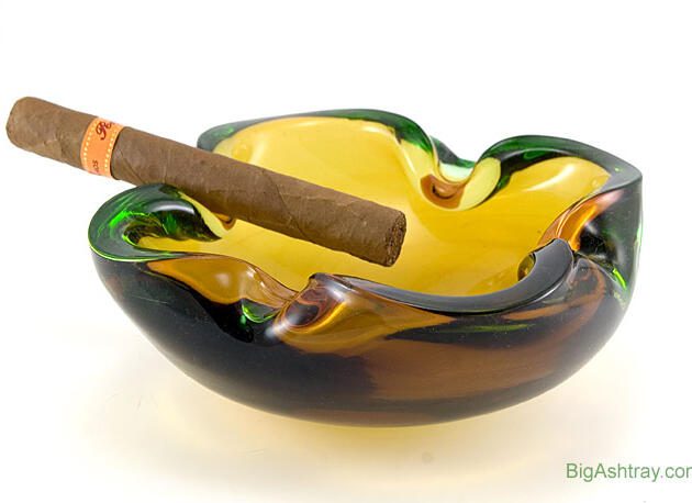 Murano Mid-Century Modern Sommerso Art Glass Ashtray
