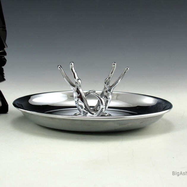 Vintage Alligator Pincherette Ashtray by Hamilton U.S.A.