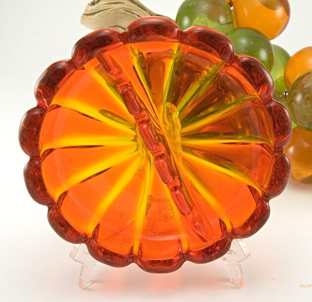 Retro Glass Ashtray in Persimmon by Viking Art Glass