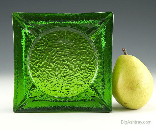 Retro Modern Art Glass Ashtray in Garden Green