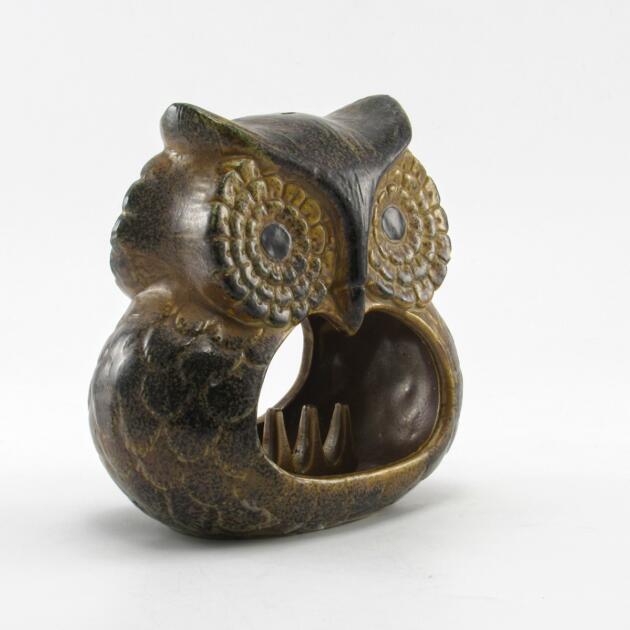 Retro Modern Owl Ashtray in Pottery with Inner Rest Bar