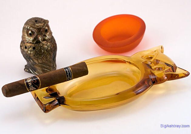 Retro Vintage Owl Ashtray by Viking Art Glass