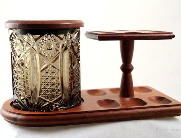 Smoking Pipe Stand and Glass Humidor