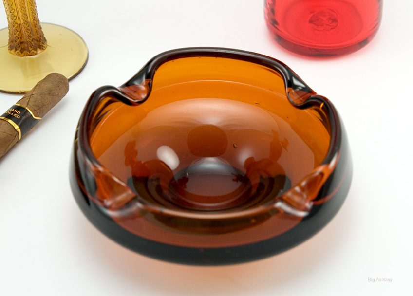 Vintage Bohemian Crystal Ashtray in Tobacco Brown - Image 3