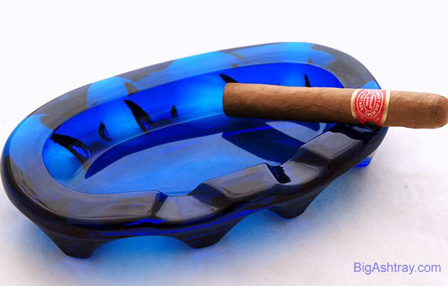 Unique Bluenique Mid-Century Modern Cigar Ashtray