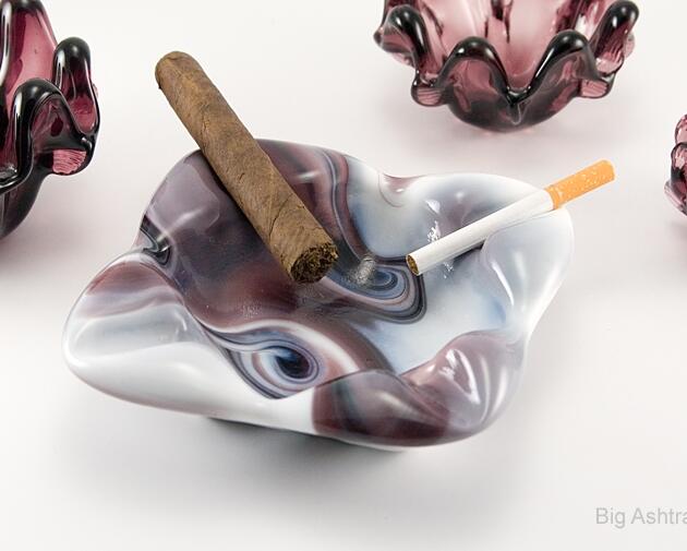 Vintage Slag Glass Cigar Ashtray in Plum and Cream