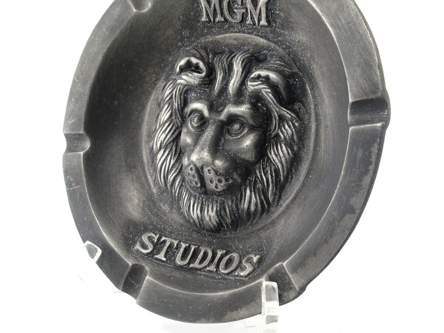 Vintage MGM Studios Lion Head Ashtray in Pewter - Image 2