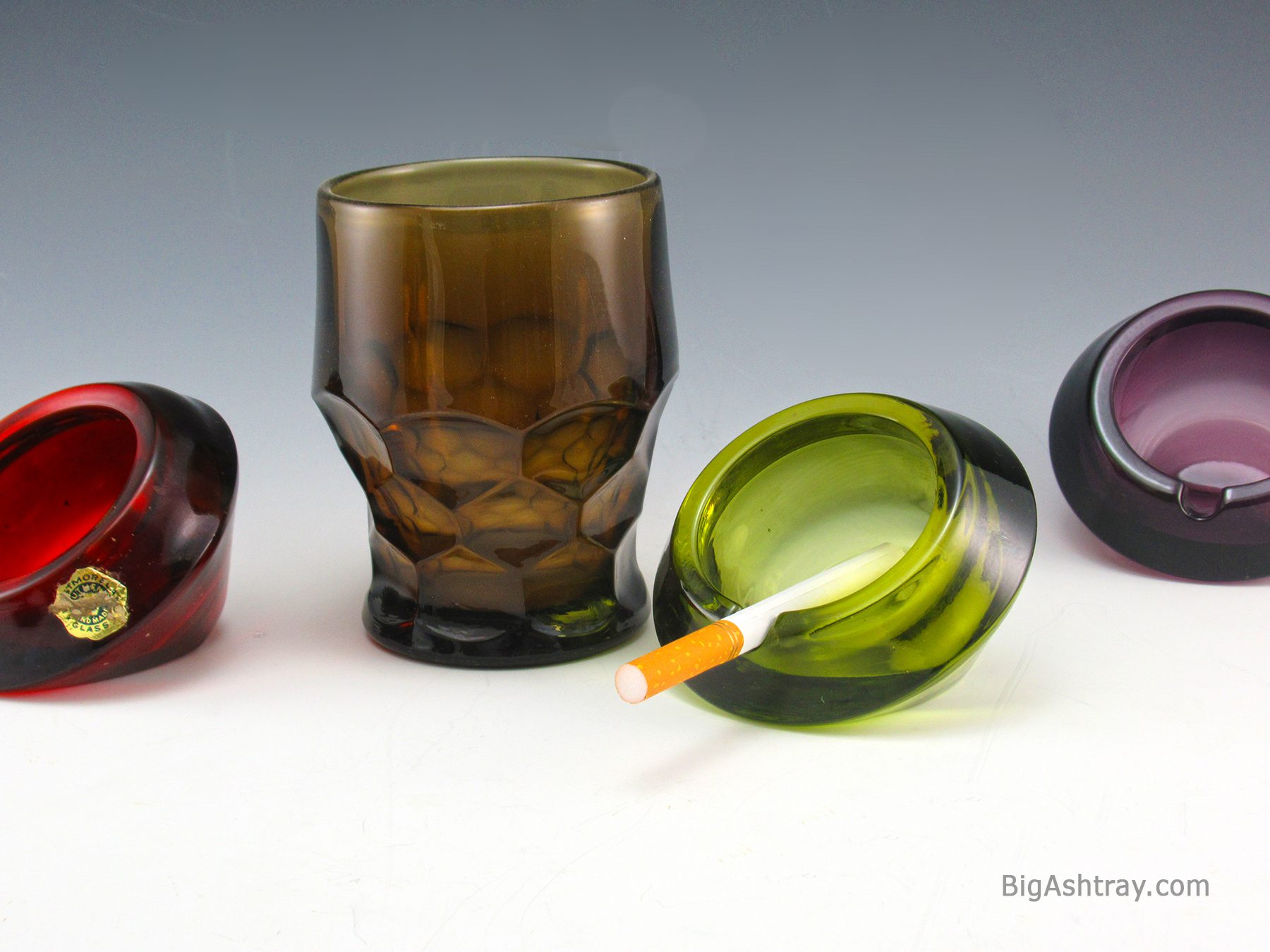 Atomic Era Ashtray Orb Set of 3 by Westmoreland Glass U.S.A. - Image 4