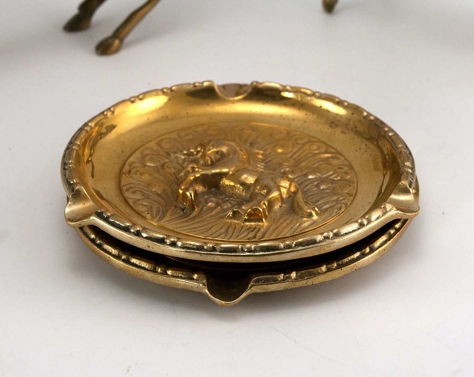 Vintage Unicorn Brass Ashtray Set of 2 Large - Image 4