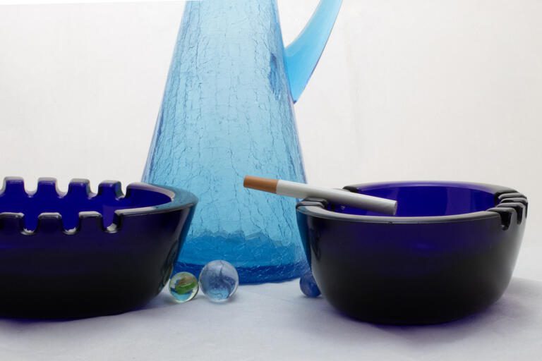 Mid-Century Modern Viking Art Glass Bluenique Ashtray