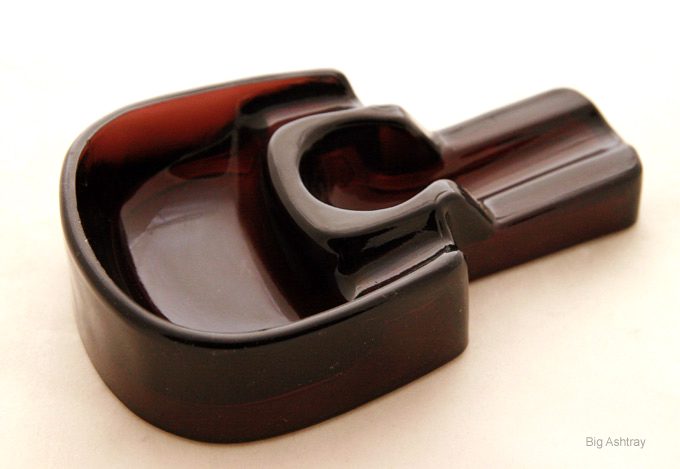 Antique Pipe Holder in Amethyst Glass - Image 3