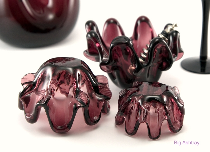 Italian Art Glass Amethyst Stacking Bowl Ashtrays - Image 4