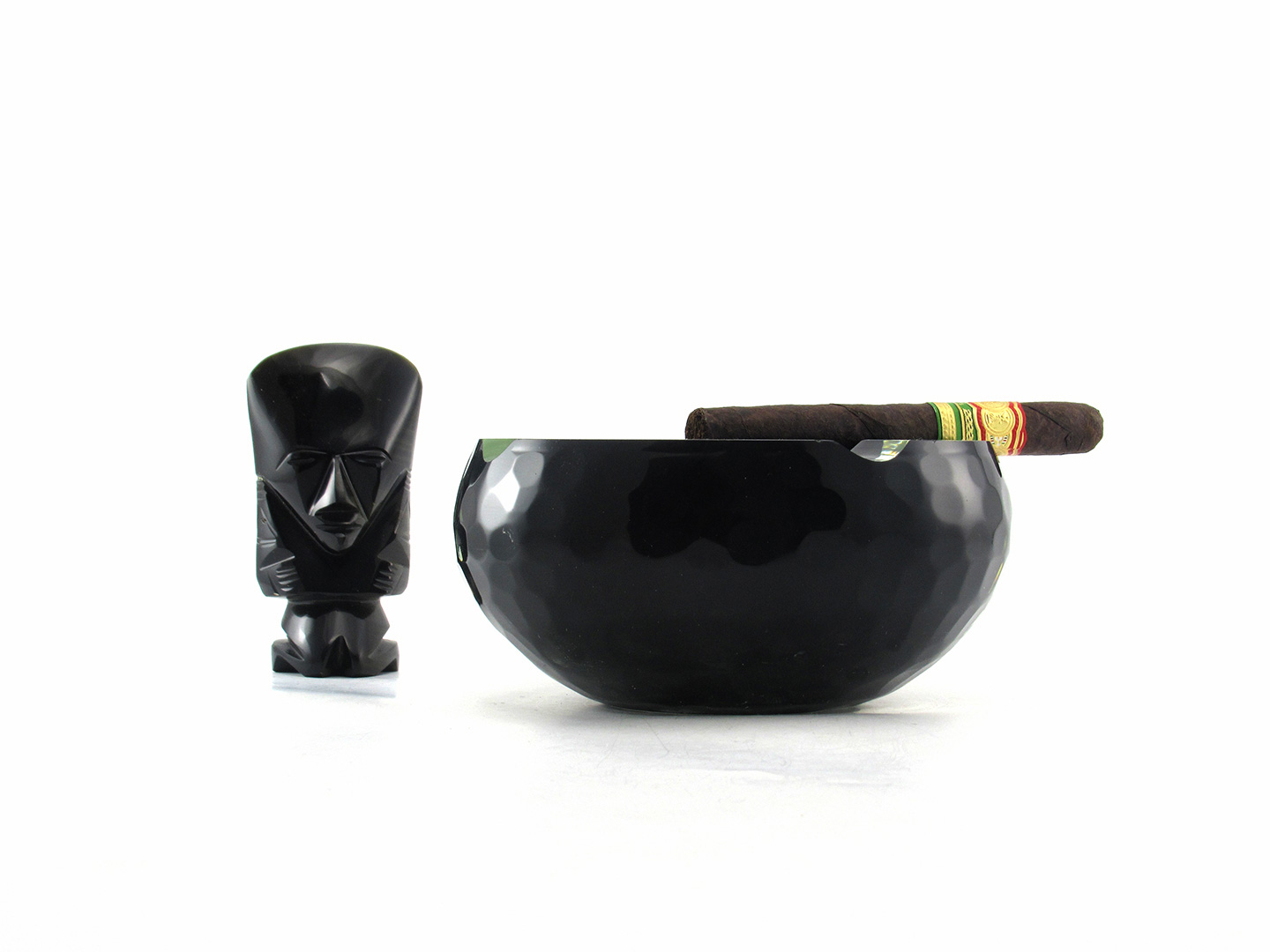 Rare Battuto Cut Glass Art Deco Ashtray from Italy - Image 4