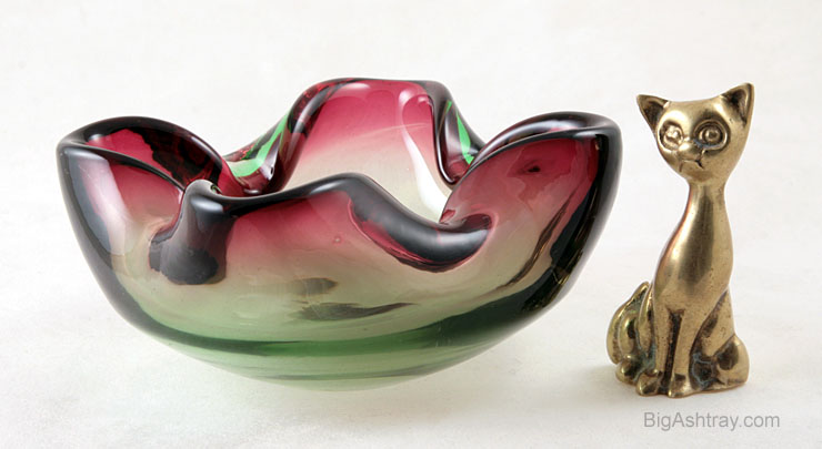 Beautiful Murano Vintage Glass Ash Bowl